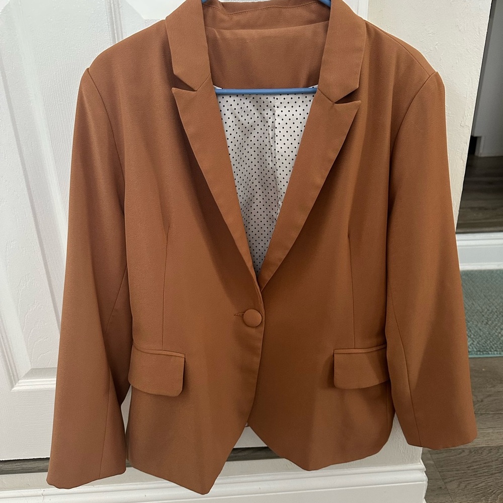 Chic Brown Women's Blazer